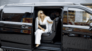 Taxis in Chipstead CR5 – Book Fast Rides with Viceroy Cars